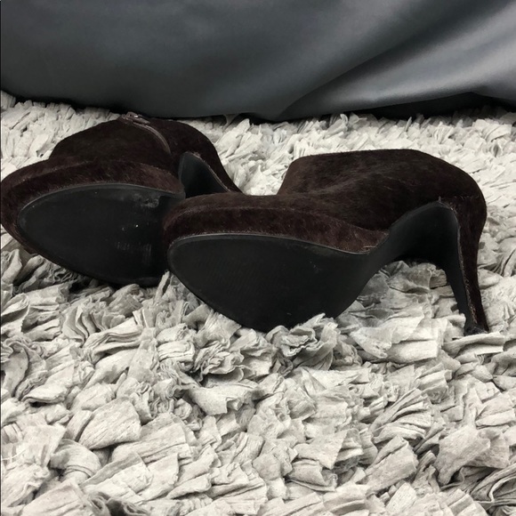 Faux Fur booties - Picture 5 of 5